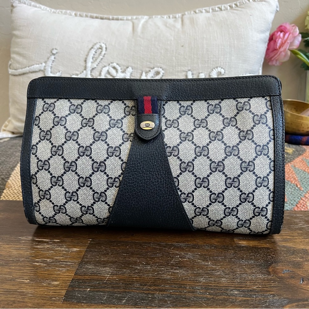 GUCCI Vintage Sherry Line Navy/Gary Monogram Clutch